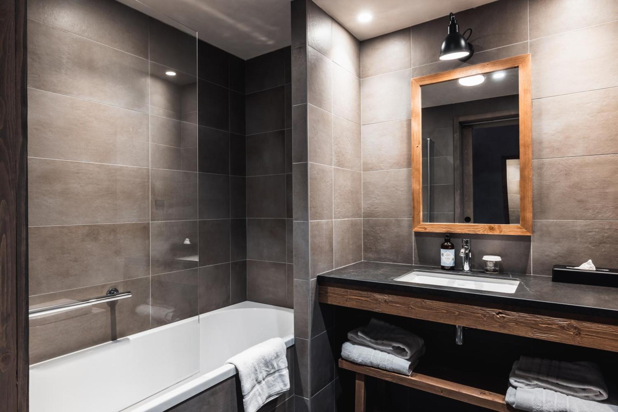 Hotel De La Roche Beaufort  Ngoại thất bức ảnh