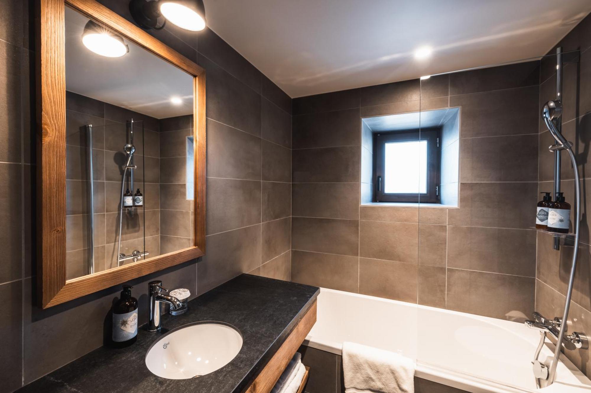 Hotel De La Roche Beaufort  Ngoại thất bức ảnh
