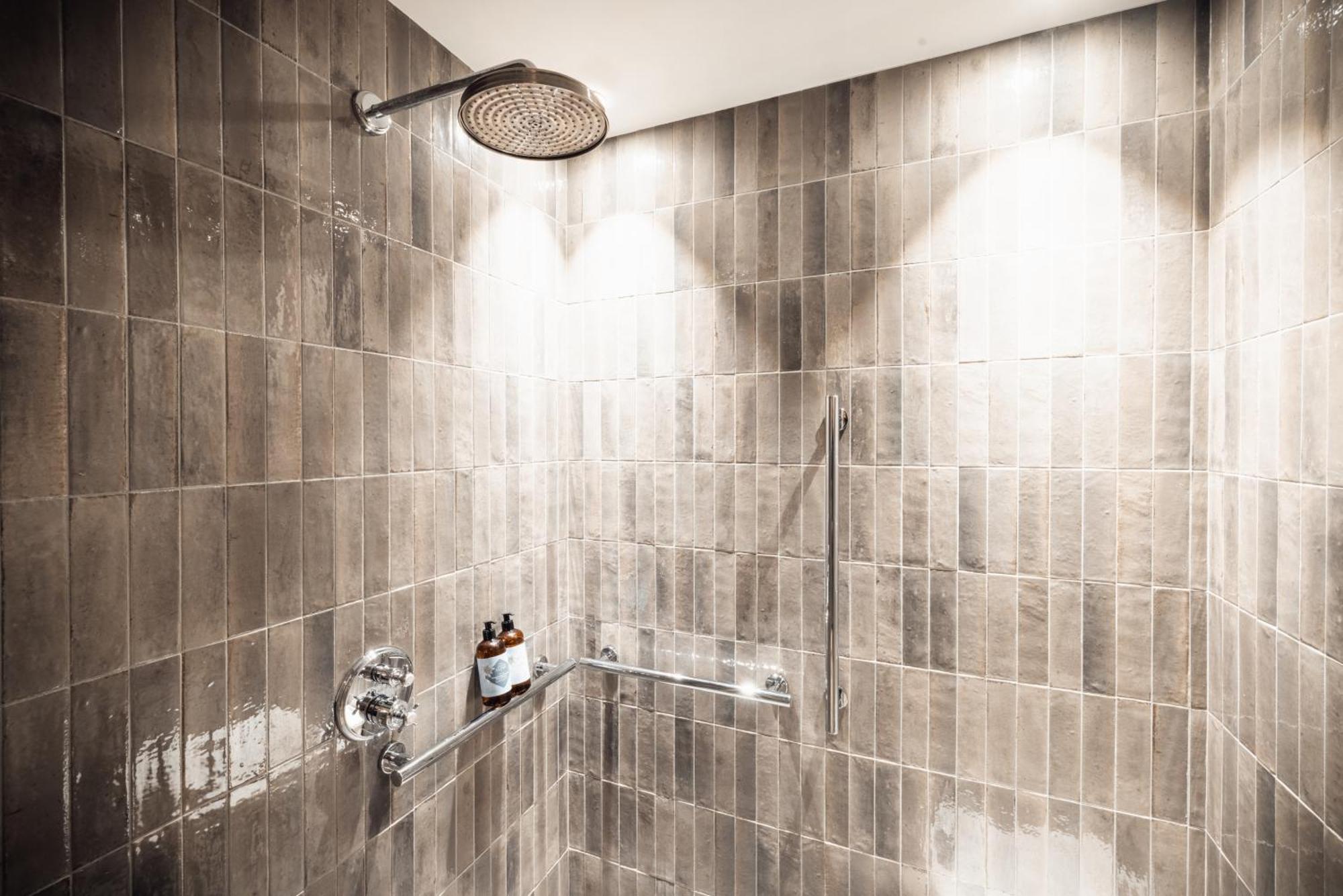 Hotel De La Roche Beaufort  Ngoại thất bức ảnh